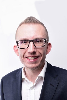Uli Niemann, Fachreferent
