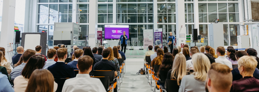 Header_Stipendienuebergabe_2024