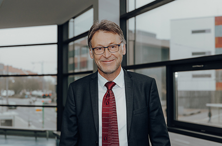 Prof. Dr.-Ing. Jens Strackeljan