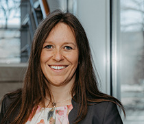 Dr. Kirsten Harth