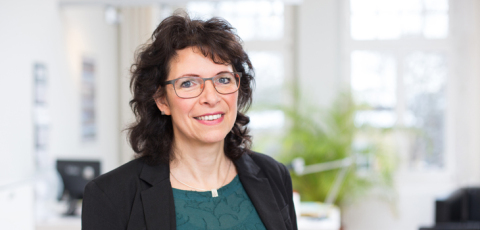 Good working conditions are important to us. In our large-scale employee survey on mental stress at work (GEPSY project), we found that we are successful in providing these working conditions. Of course, there are also challenges. We are adressing them, for example, with our personnel development and permanent position concepts.