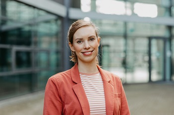 Katharina Marks (in Elternzeit)