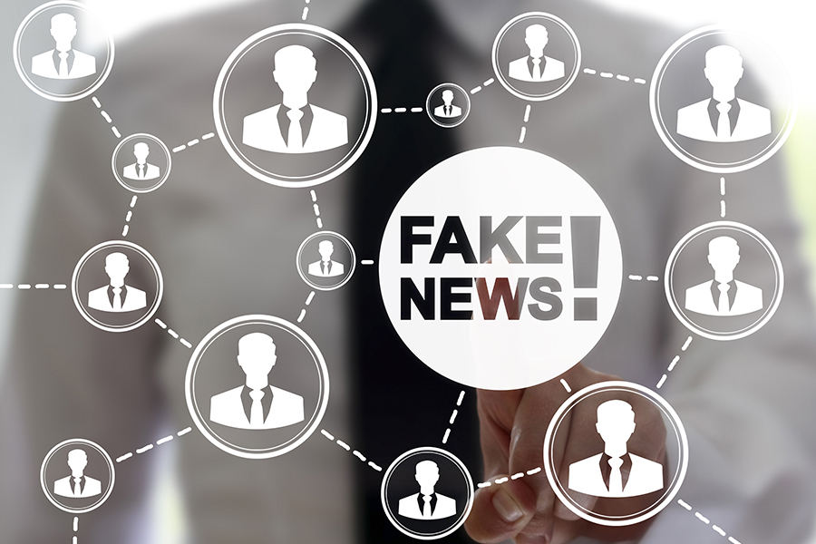 Bild Fake News (c) Panchenko Vladimir_shutterstock