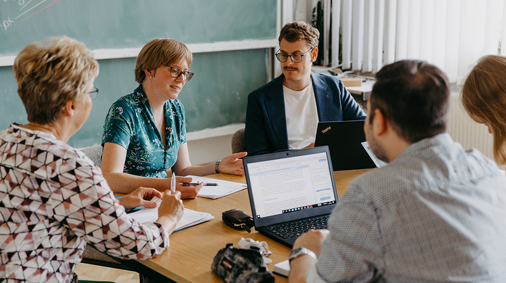 Prof. Dr. Stefanie Rach und ihr Team wollen herausfinden, wie Studienabbrüche verhindert werden können (c) Jana Dünnhaupt Uni Magdeburg