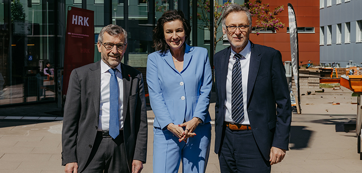 Rektoren der Uni Magdeburg und Uni Halle mit Ministerin Dorothea Bär (Foto: Jana Dünnhaupt / Uni Magdeburg)
