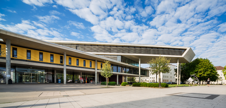 ZC7A3713_730x350 (1)